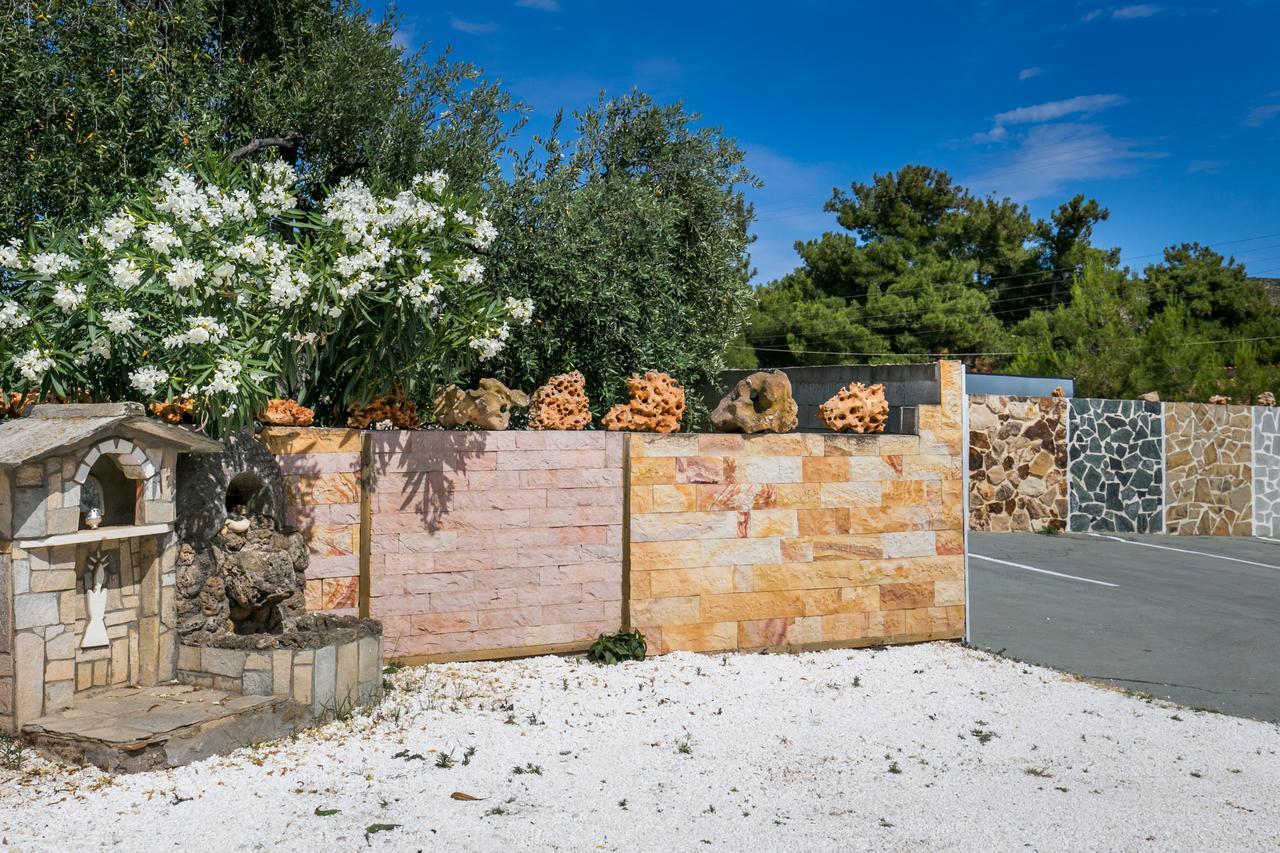 Villa Dimitris Potos Exterior foto